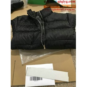 qiqiyg.com Offizielle Mode 2025: Handtaschen, Kleidung und Schuhe im Großhandel zum besten Preis QQYG651